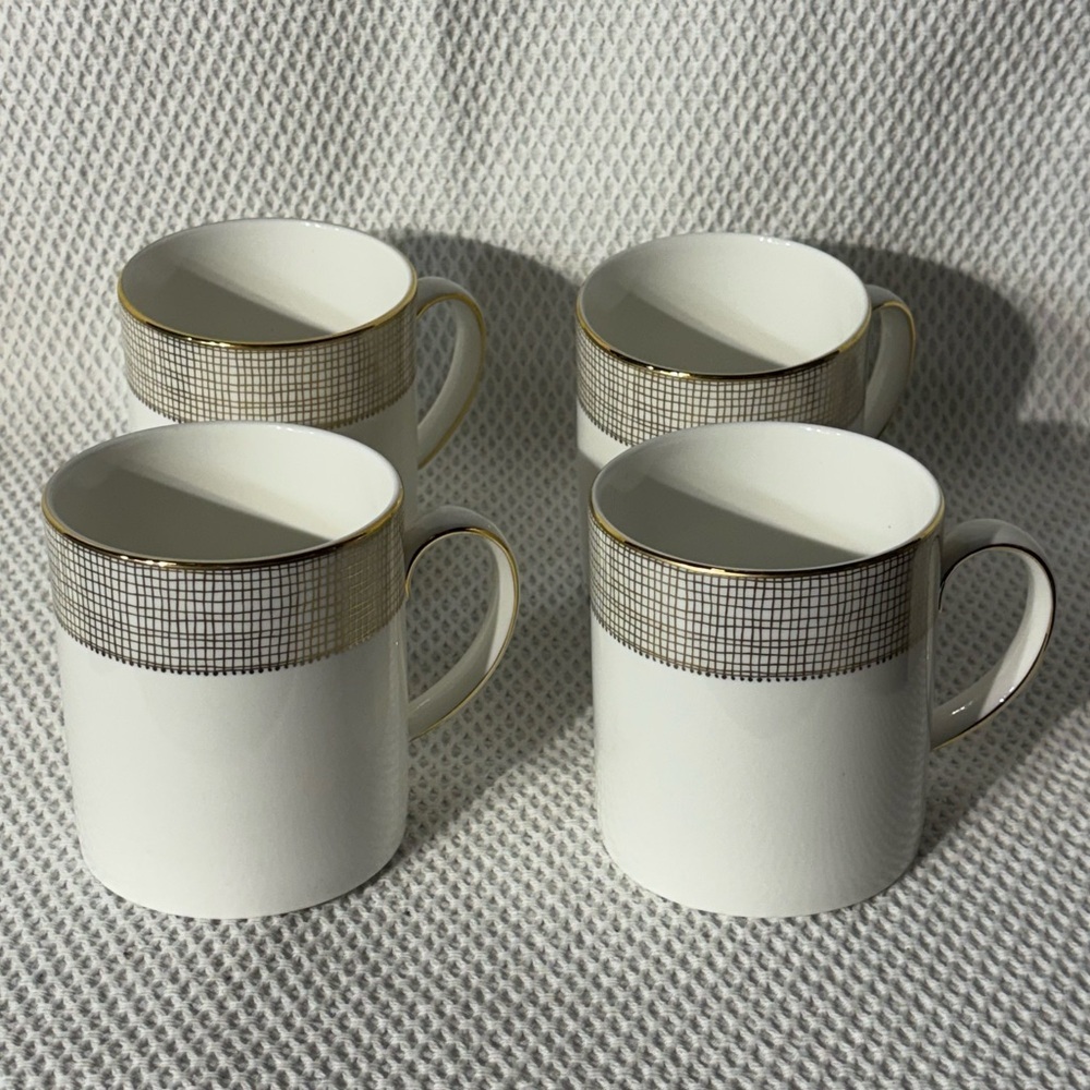 VERA WANG WEDGWOOD Gilded Weave Porcelain Mugs with Gold-Trim - Set of 4